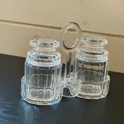 זוג מלחיות אקרילי במעמד